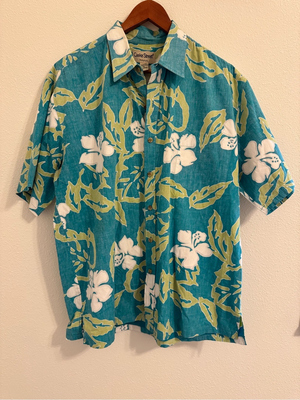 Cooke Street Honolulu Men’s XL Hawaiian Shirt Tropical Hibiscus Floral Aloha